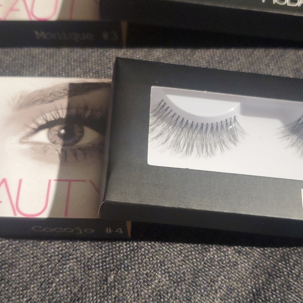 Huda Beauty Lashes (Choose your Style)